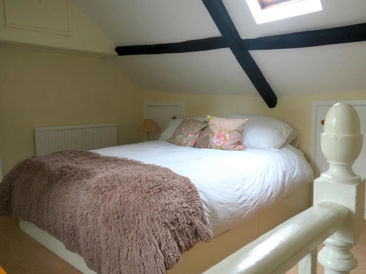 Charming Cottage In The Heart Of Sherborne 舍伯恩 外观 照片